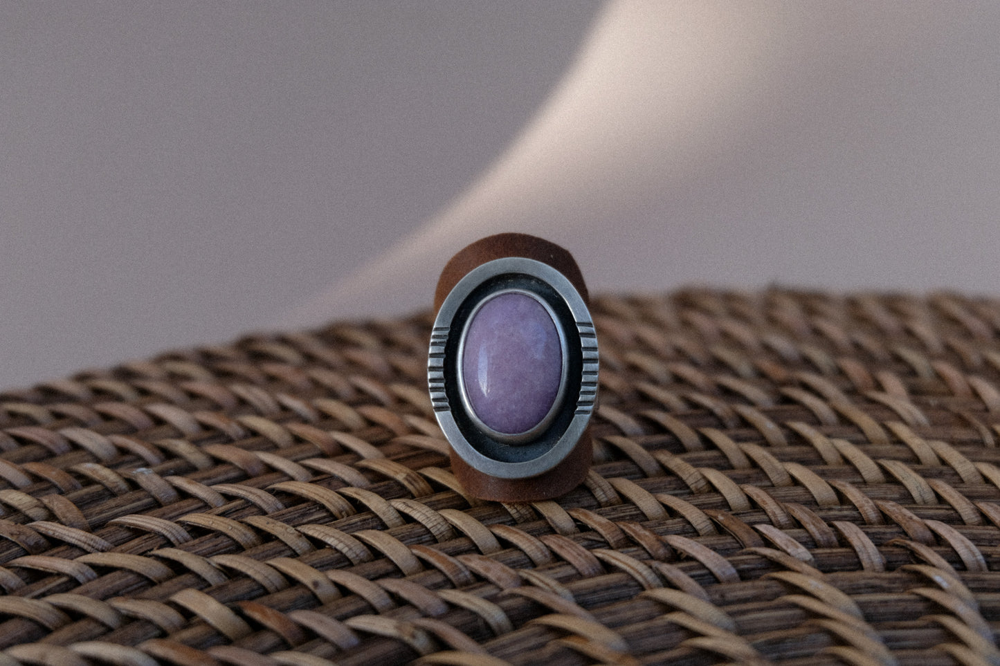 Chalcedony Statement Ring || 8