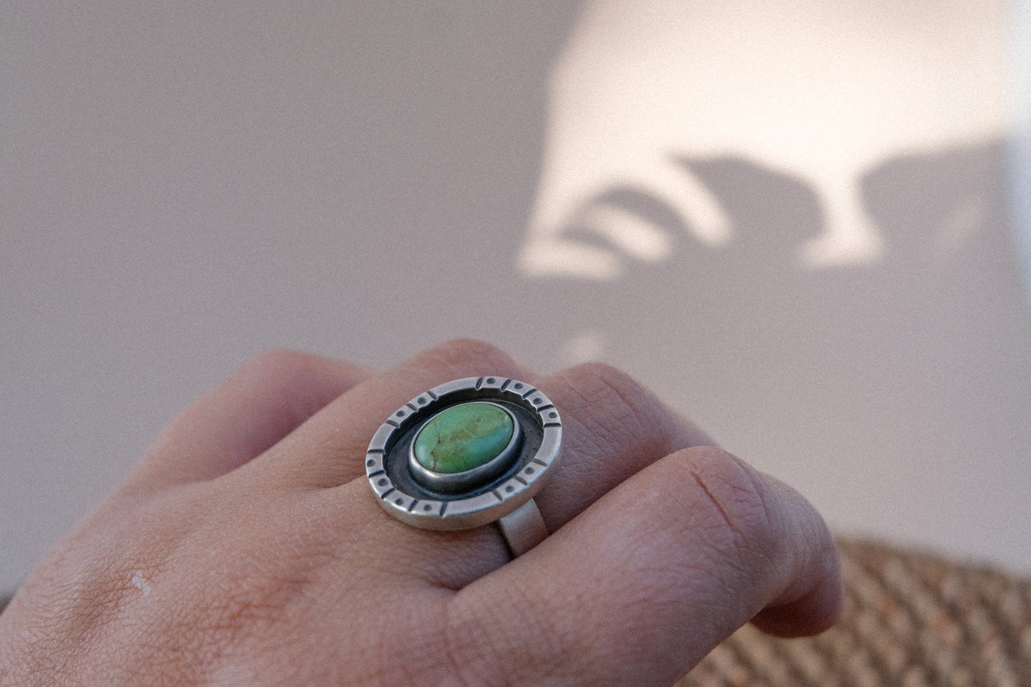 Turquoise Oval Ring || 7