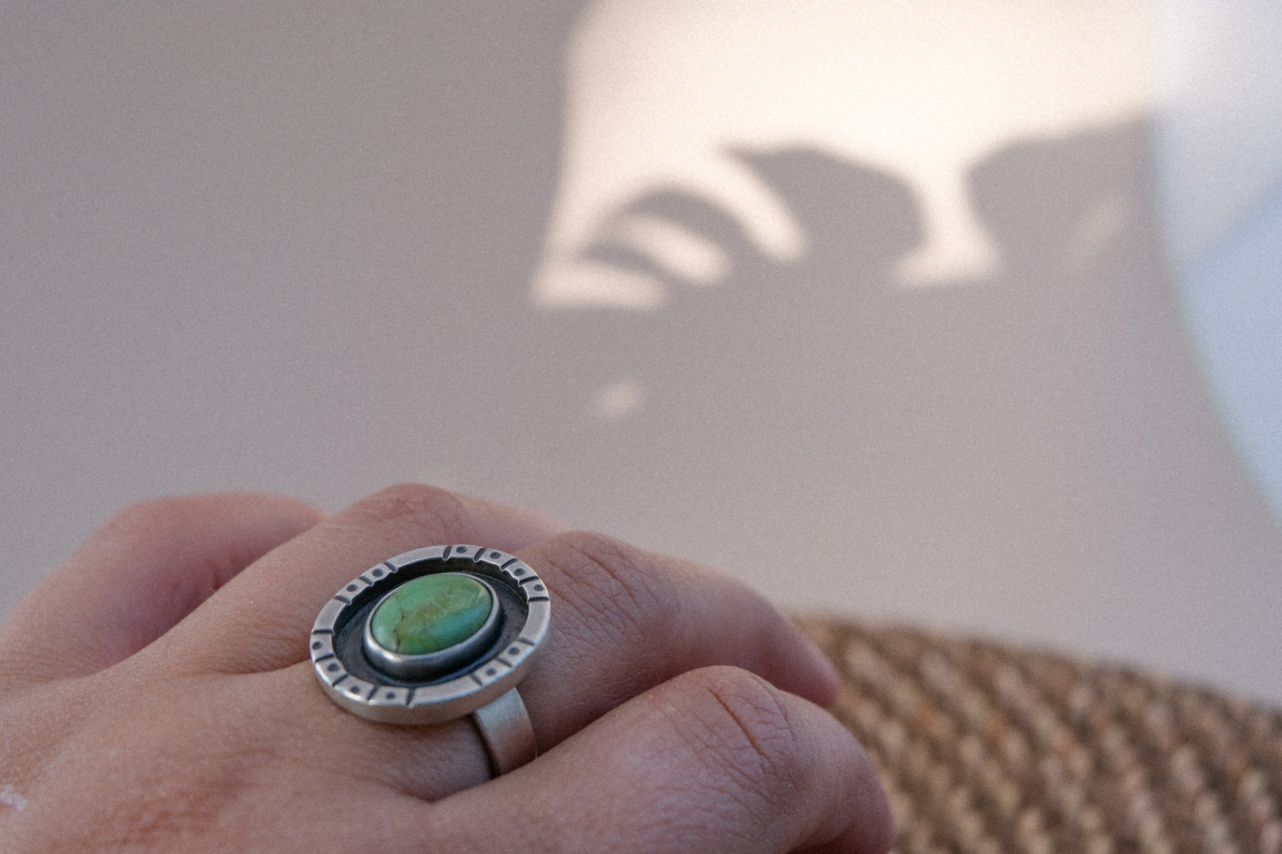 Turquoise Oval Ring || 7