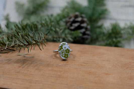 Crazy Daisy Ring #2 || Size 7.5